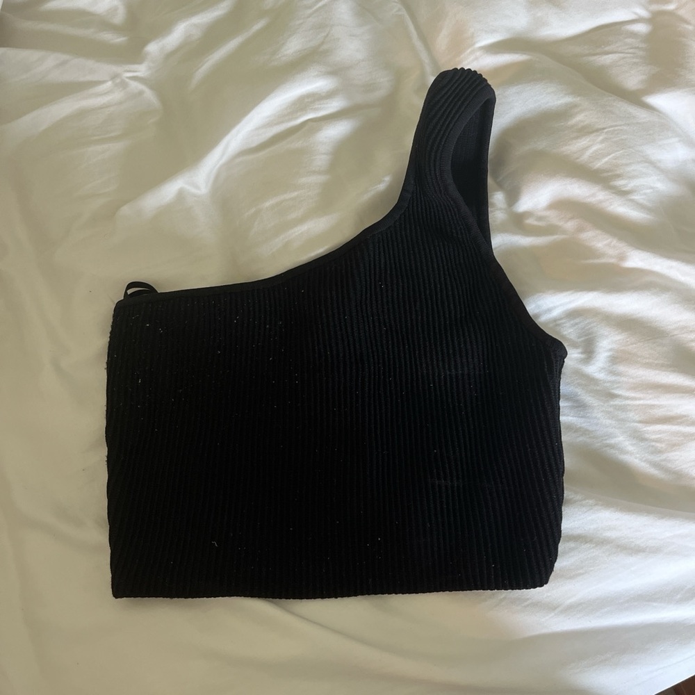 Aritzia Black One Shoulder Tank